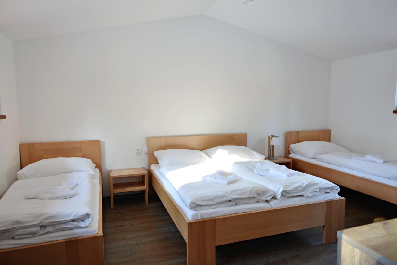 Ubytovani Skipot Apartment Potucky ภายนอก รูปภาพ