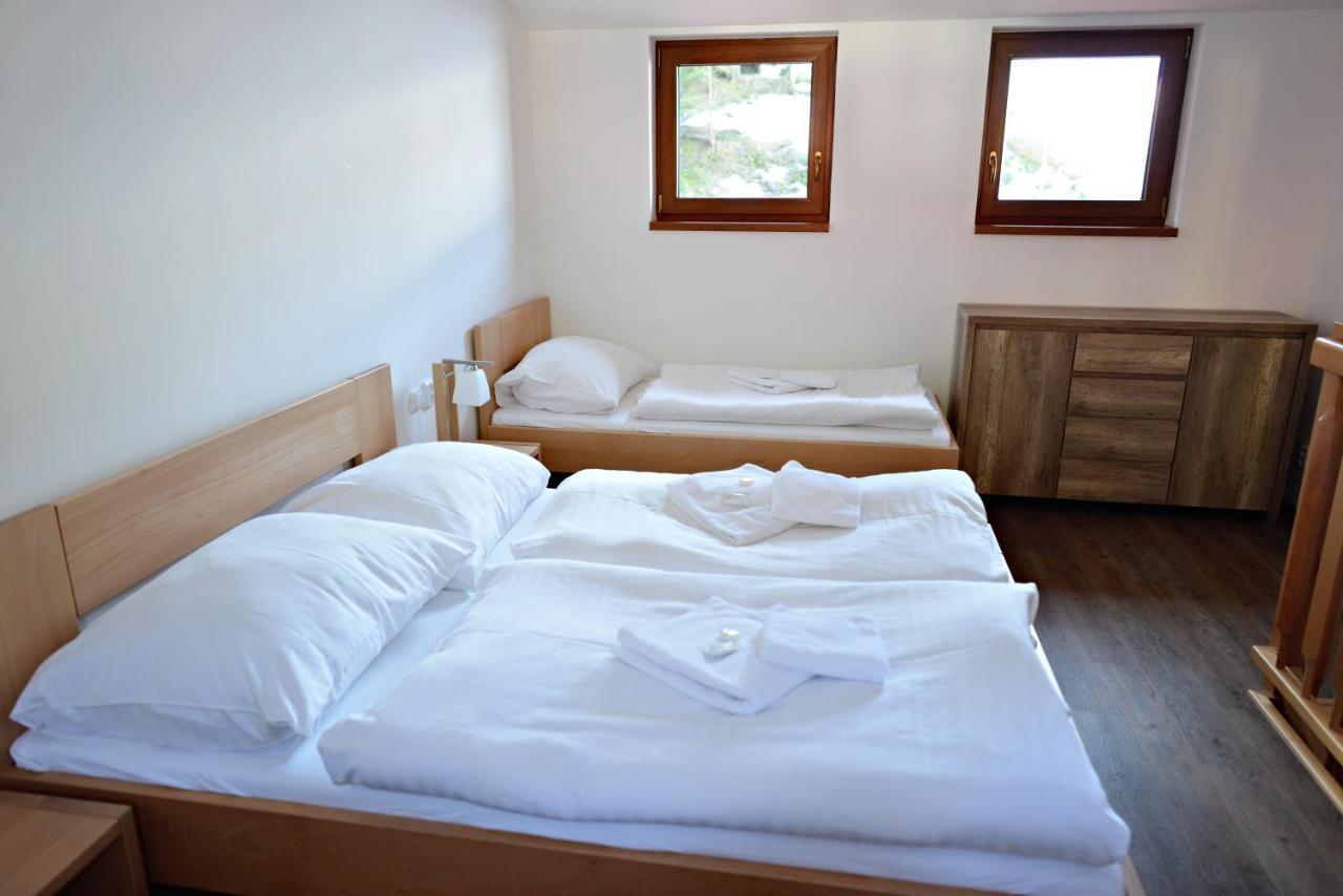 Ubytovani Skipot Apartment Potucky ภายนอก รูปภาพ
